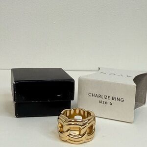 Avon Charlize Ring New In Box Gold Tone size 6
